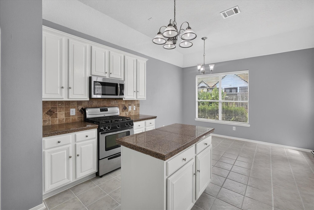 26 Millport Drive - Photo 7