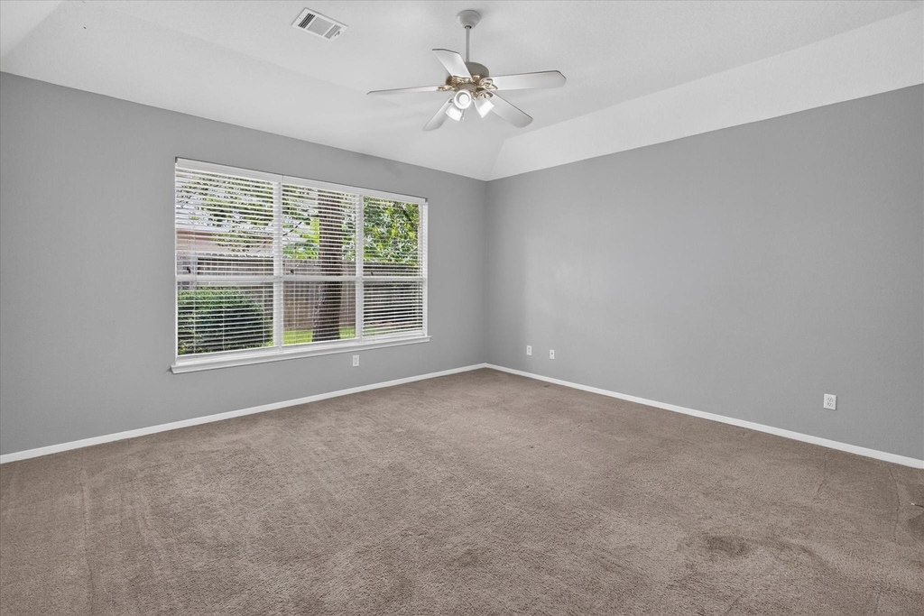 26 Millport Drive - Photo 13