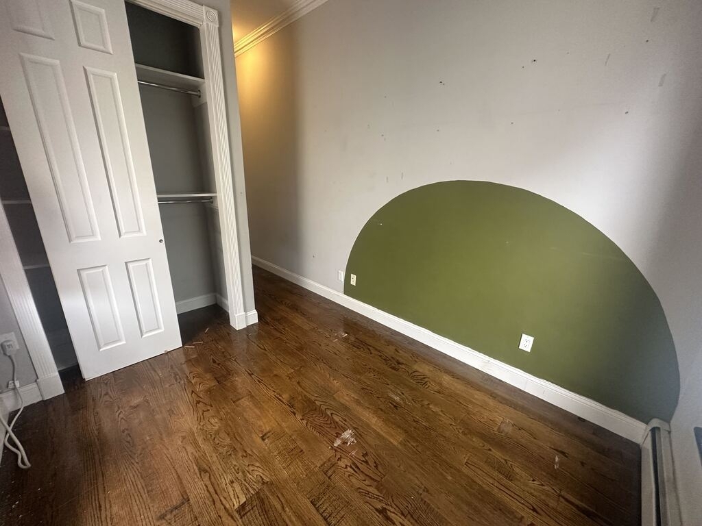 W 103rd St and Manhattan Ave - Photo 5