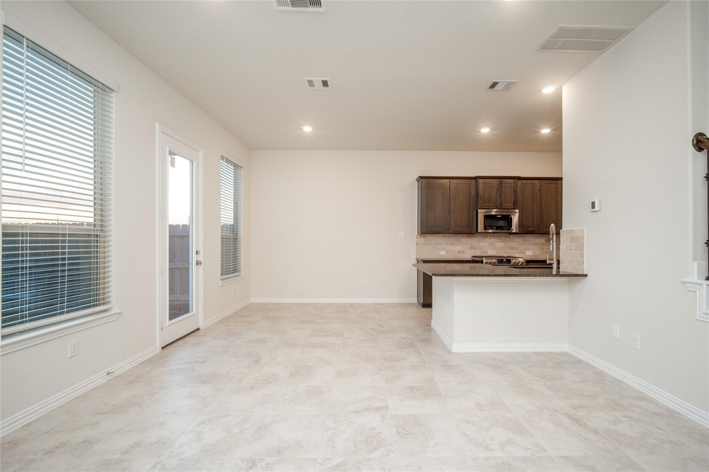 1634 Ryon Falls Drive - Photo 6