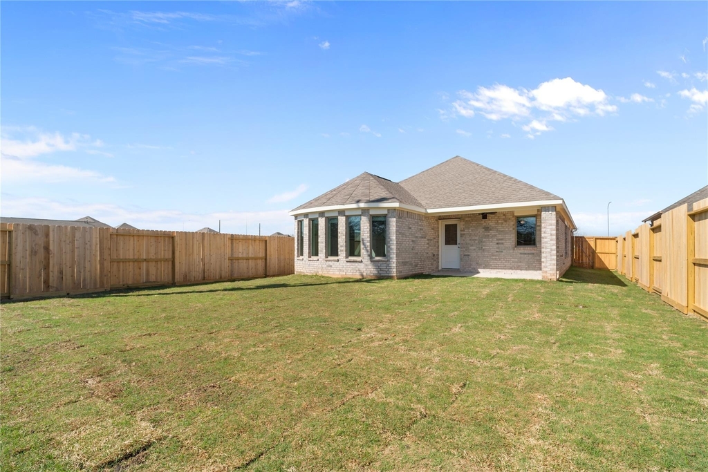 114 Mercury Sky Road - Photo 2