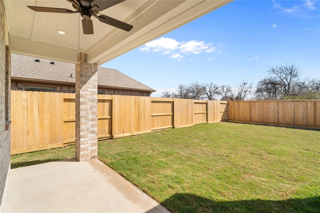 114 Mercury Sky Road - Photo 3