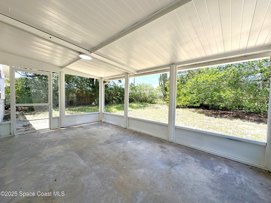 4440 Stuart Avenue - Photo 15