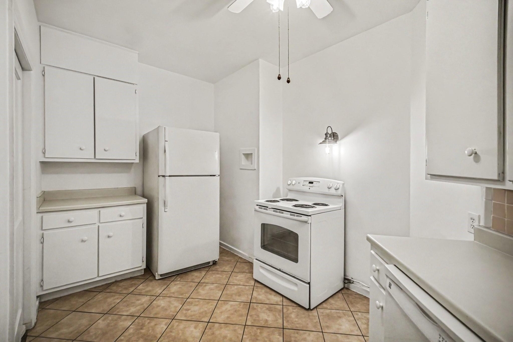 4408 Yoakum Boulevard - Photo 17
