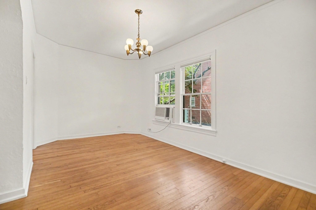4408 Yoakum Boulevard - Photo 13