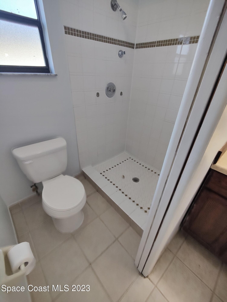 981 Forest Street Ne - Photo 9