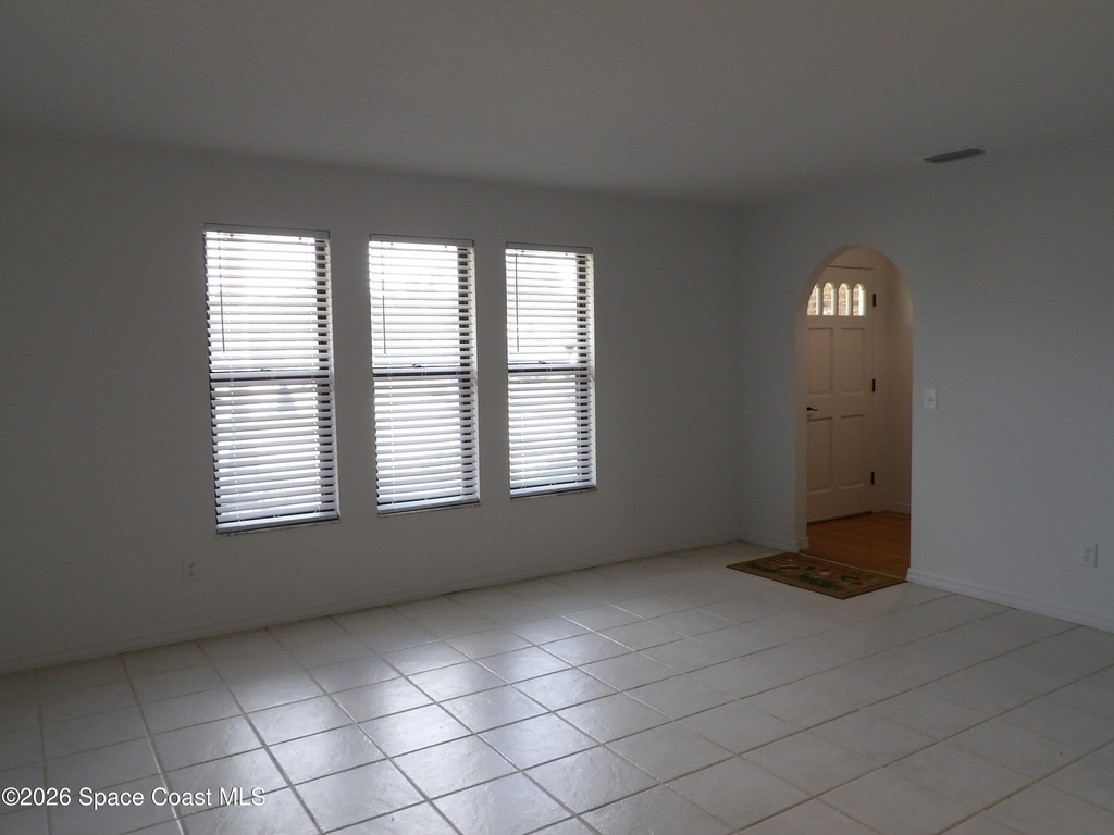 1291 Ein Court Nw - Photo 6