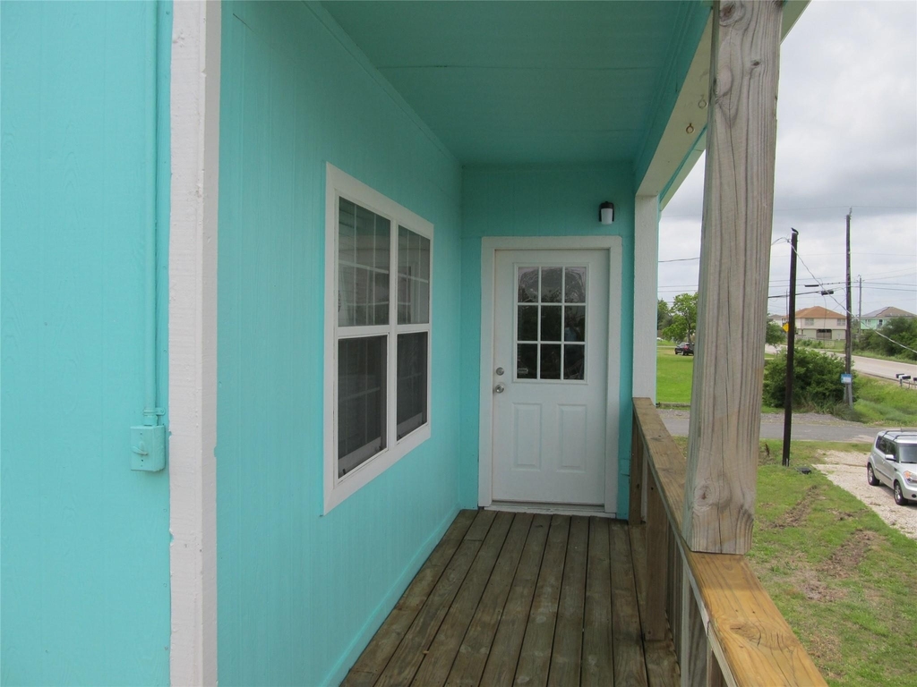 903 16th Street - Photo 3