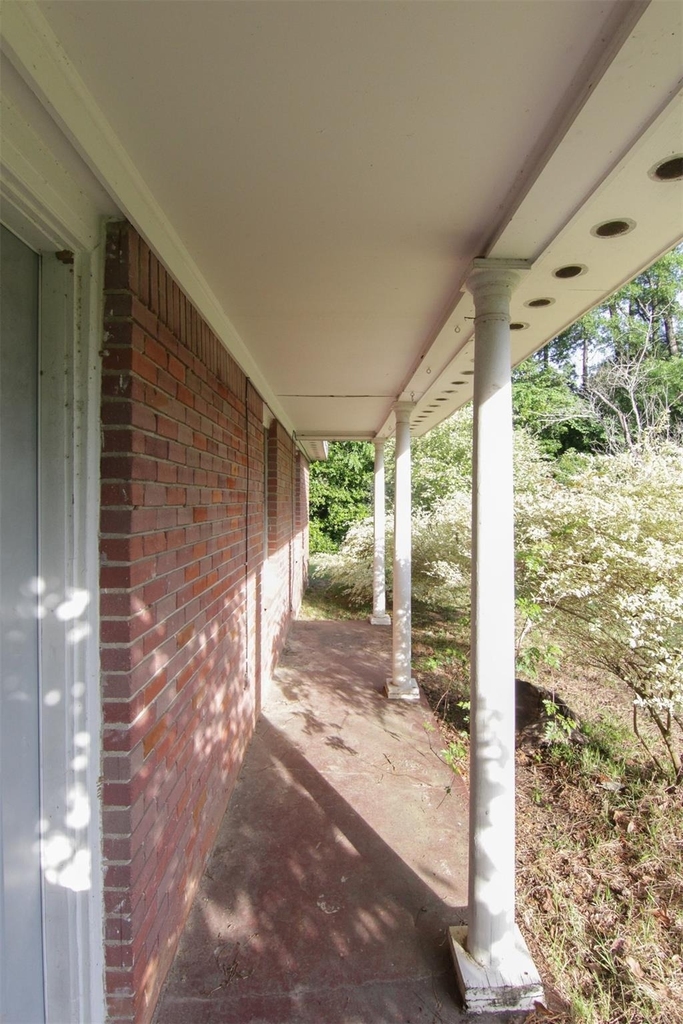 3610 W Davis - Photo 2