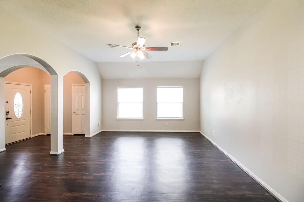 3705 Burwood Court - Photo 5