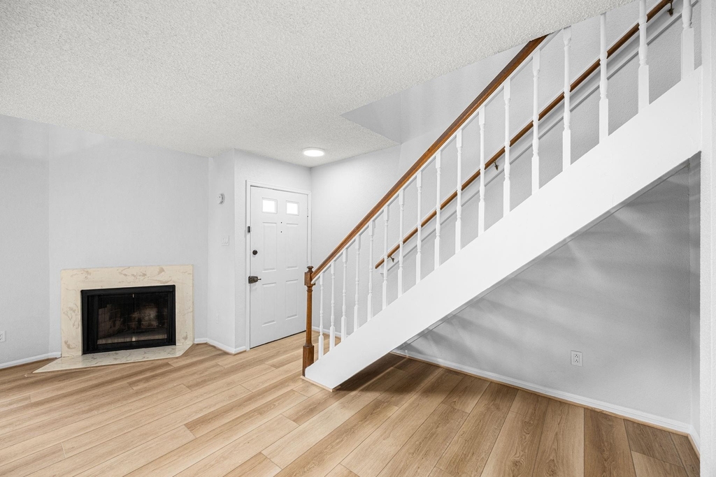 1515 Sandy Springs Road - Photo 5