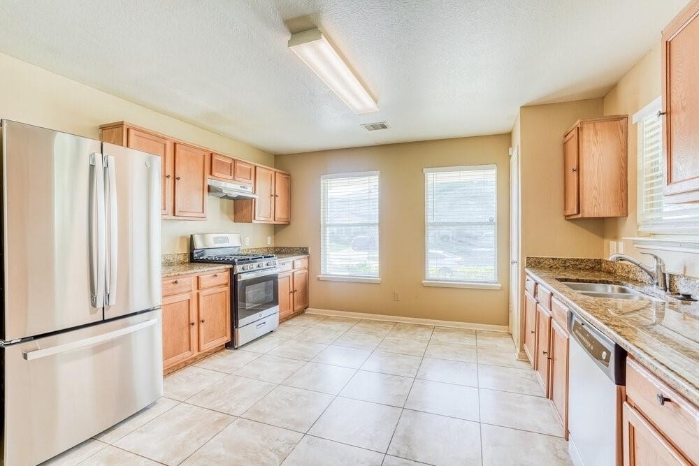 20826 Bonham Park Lane - Photo 4