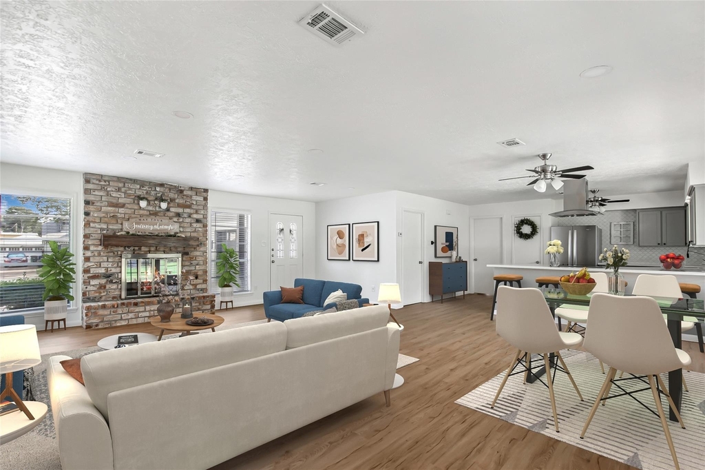 212 Normal Park Drive - Photo 2