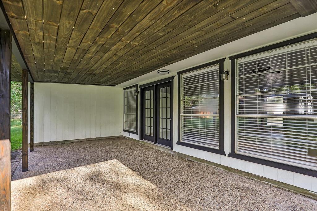 212 Normal Park Drive - Photo 6