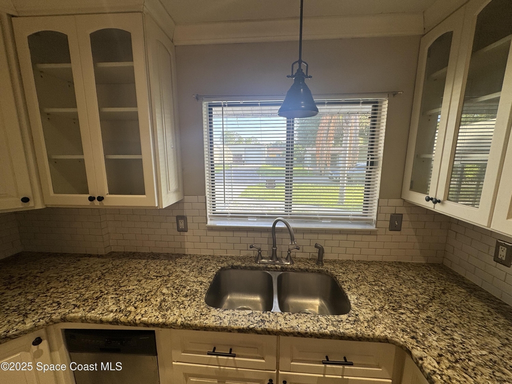 530 Escarole Street Se - Photo 36