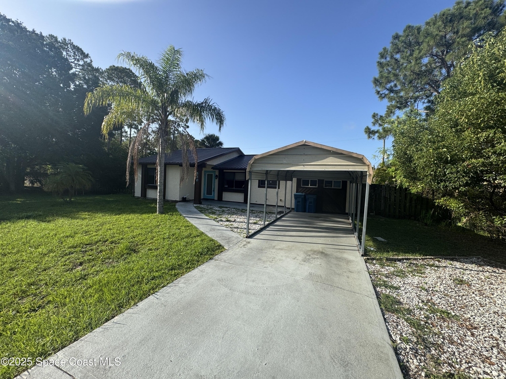 530 Escarole Street Se - Photo 23