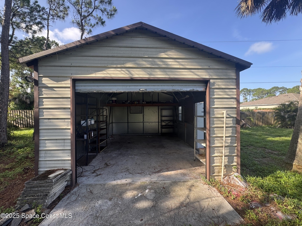 530 Escarole Street Se - Photo 46