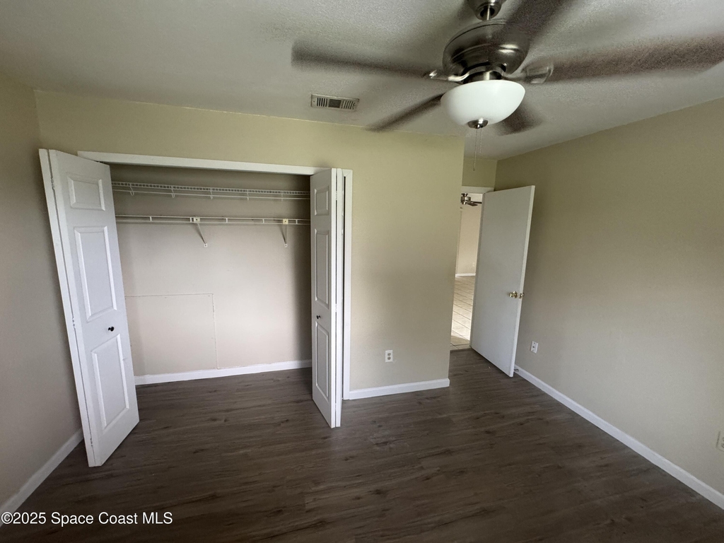 530 Escarole Street Se - Photo 4