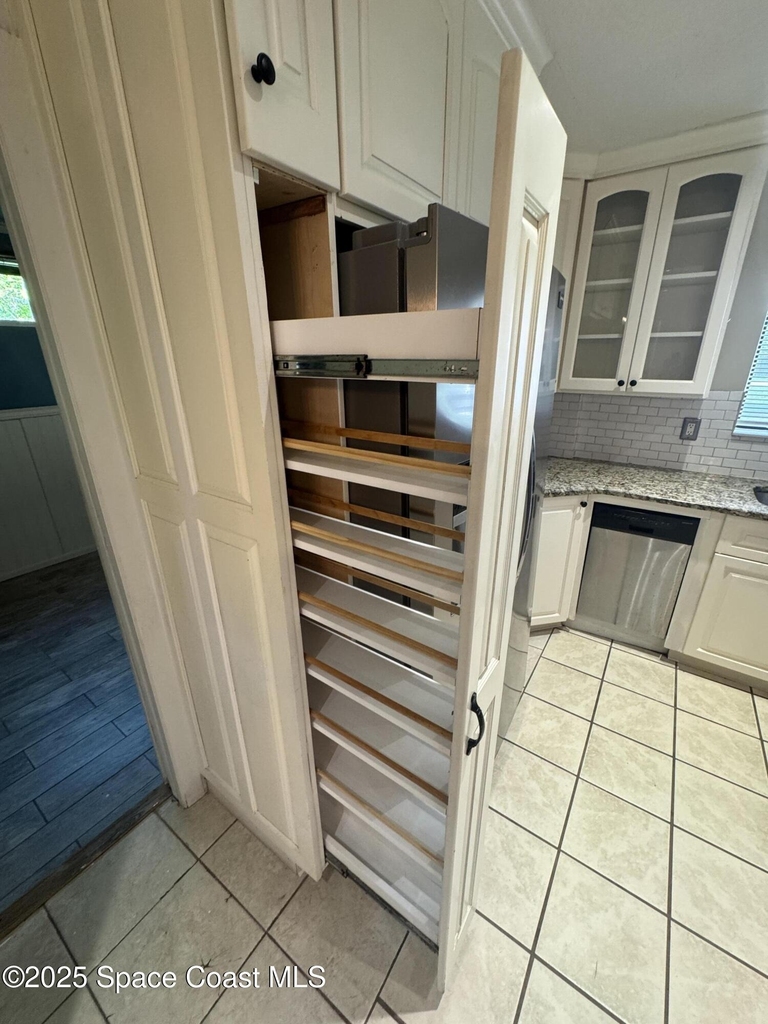 530 Escarole Street Se - Photo 35