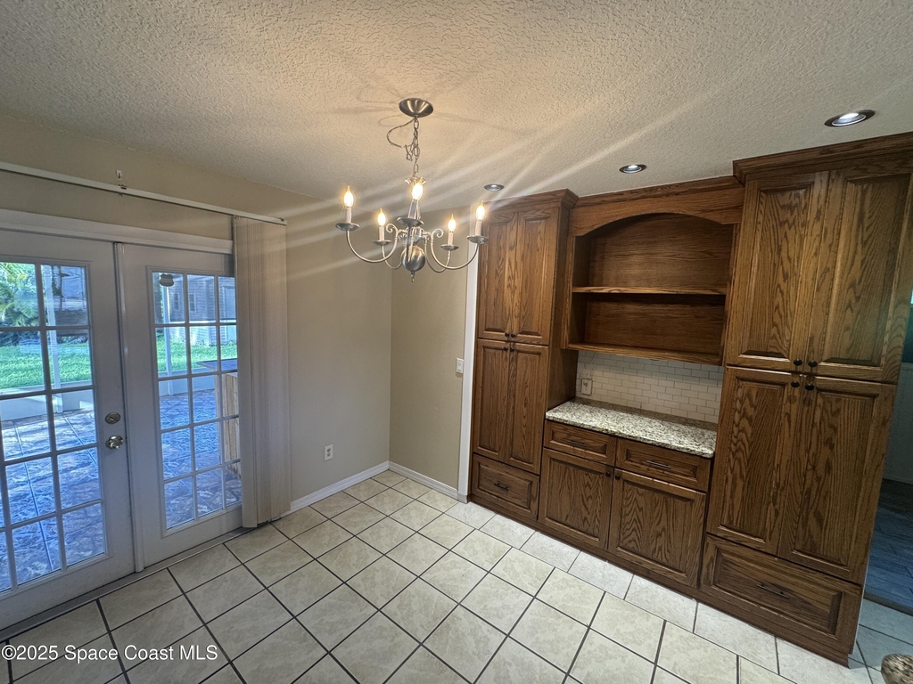 530 Escarole Street Se - Photo 32