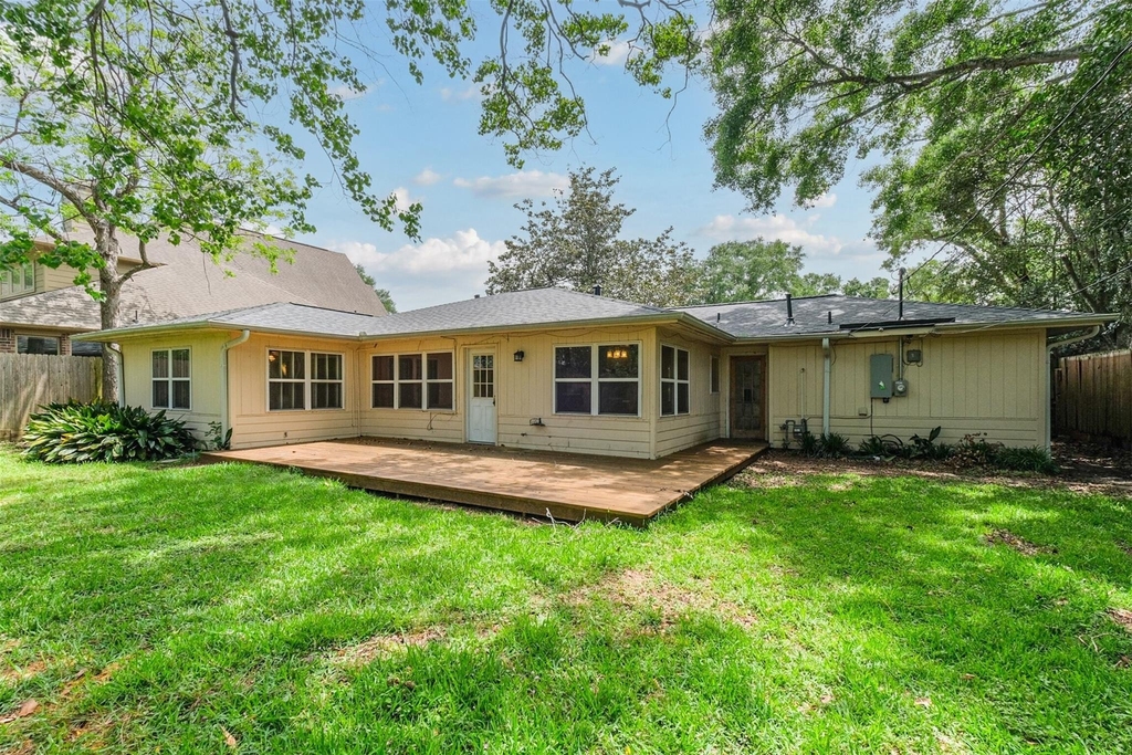 5450 Stillbrooke Drive - Photo 7