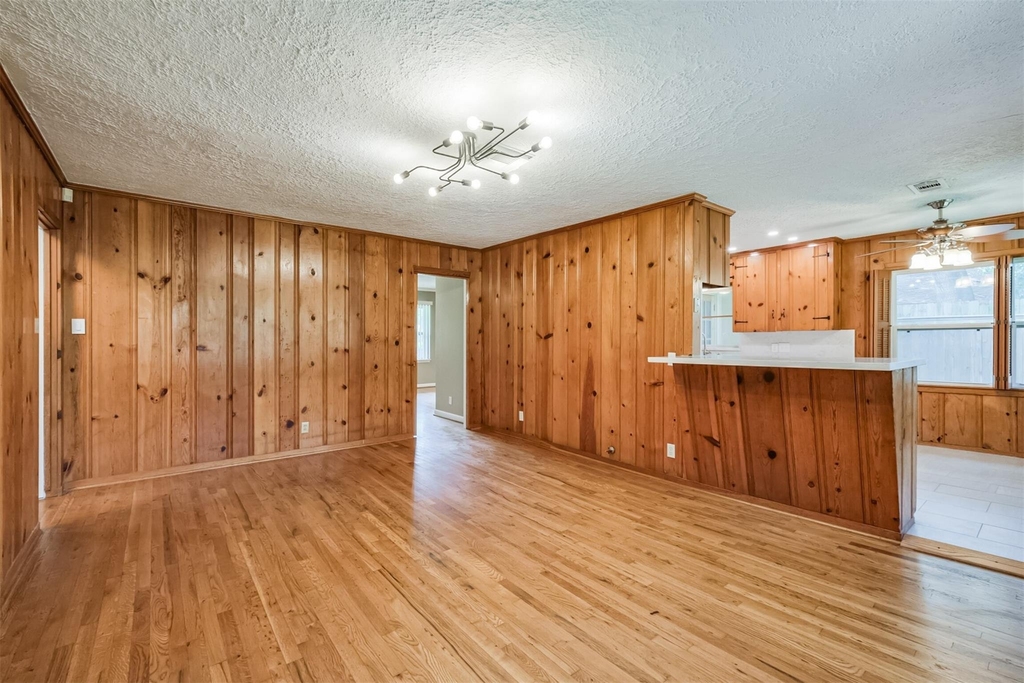 5450 Stillbrooke Drive - Photo 2