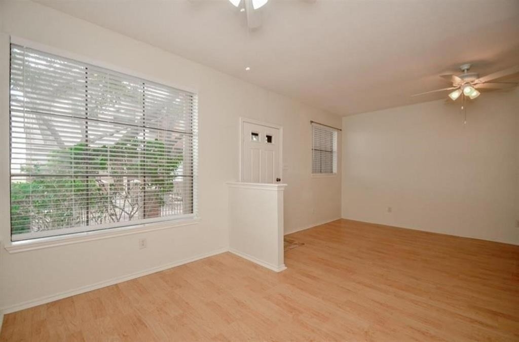 1103 Dulles Avenue - Photo 7