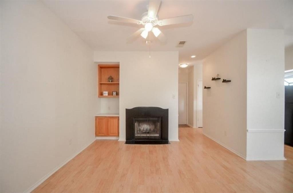 1103 Dulles Avenue - Photo 3