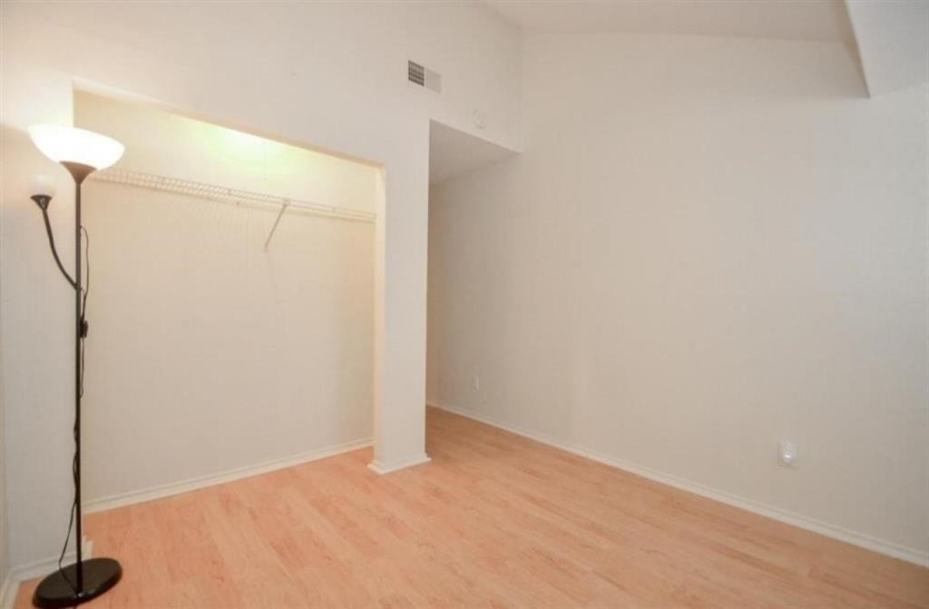 1103 Dulles Avenue - Photo 14