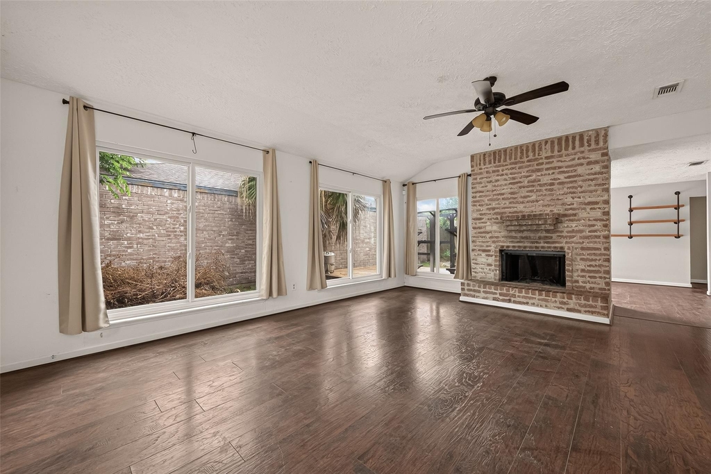 10318 Buffalo Bend Drive - Photo 0