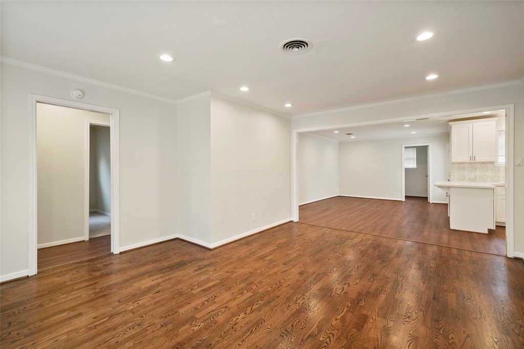 1807 Shadow Bend Drive - Photo 6