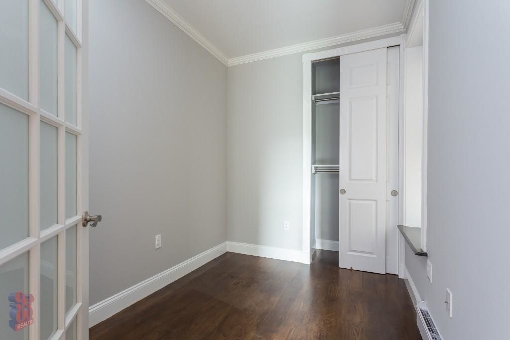 W 103rd St. - Photo 4