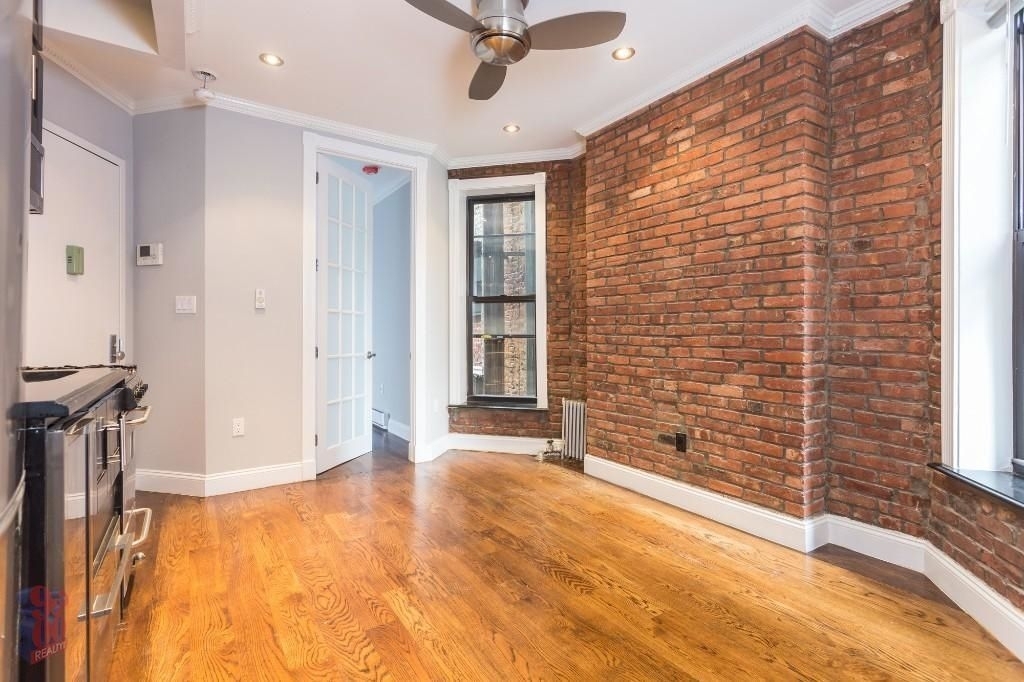 W 103rd St. - Photo 0