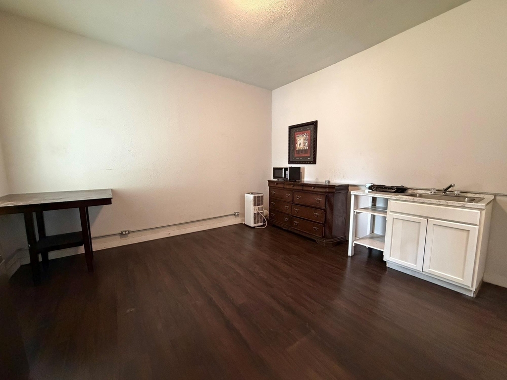 1211 W Park Avenue - Photo 4