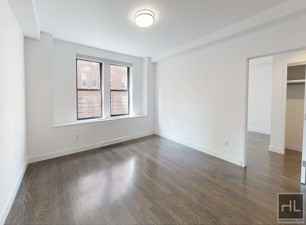 West End Avenue - Photo 2