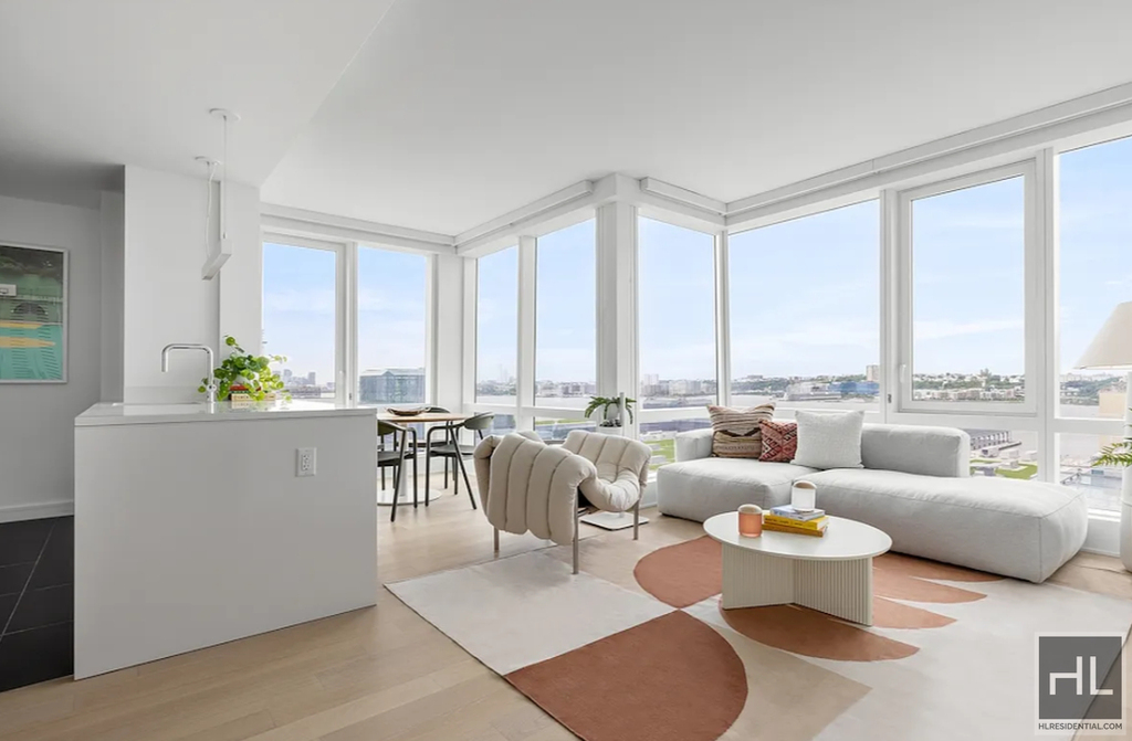 West 38th Street - Photo 1