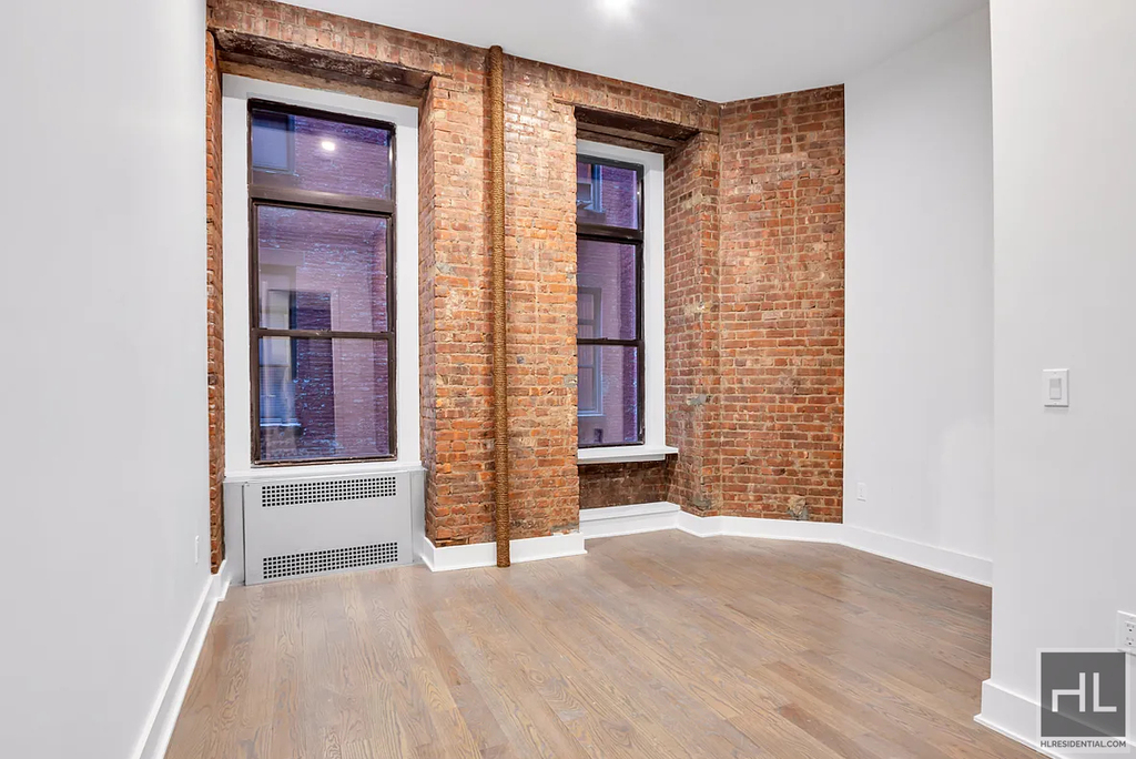 Madison Avenue - Photo 2
