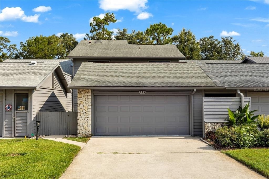 172 Deer Lake Circle - Photo 0