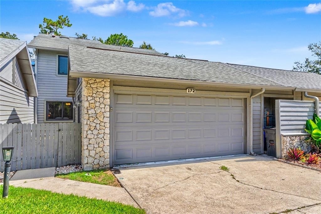 172 Deer Lake Circle - Photo 2