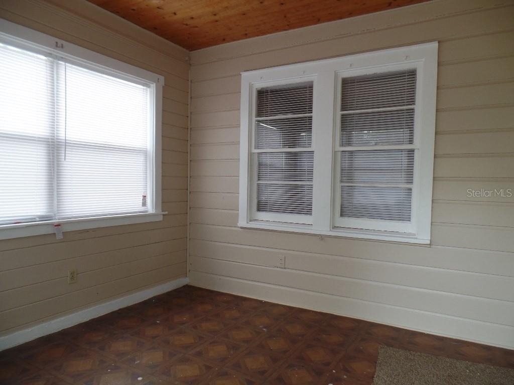 2425 Dr Martin Luther King Jr Street S - Photo 10