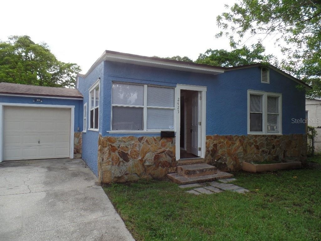2425 Dr Martin Luther King Jr Street S - Photo 0