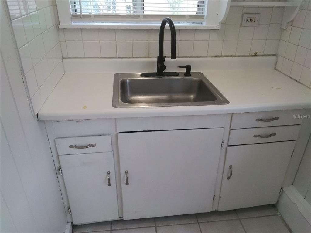 2609 4th Street S - Photo 6
