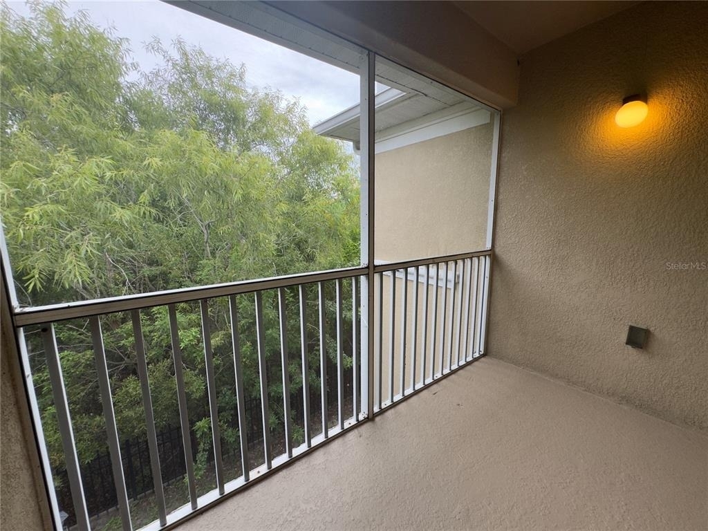 9507 Amberdale Court - Photo 9