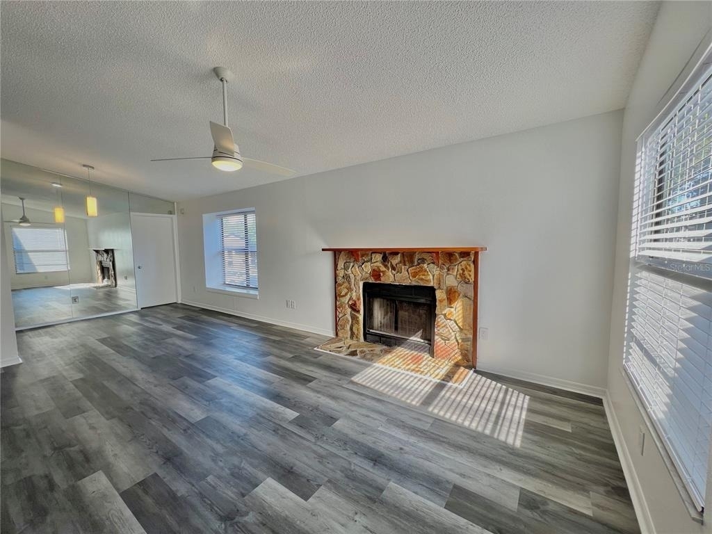 4025 Angel Oak Court - Photo 5