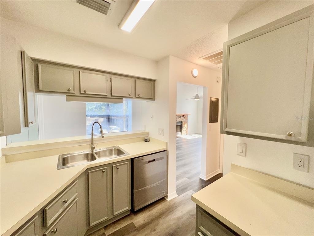 4025 Angel Oak Court - Photo 15