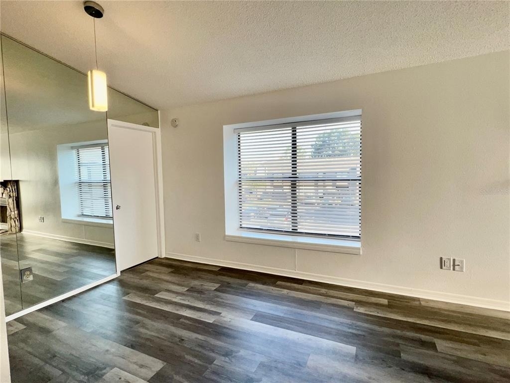 4025 Angel Oak Court - Photo 8