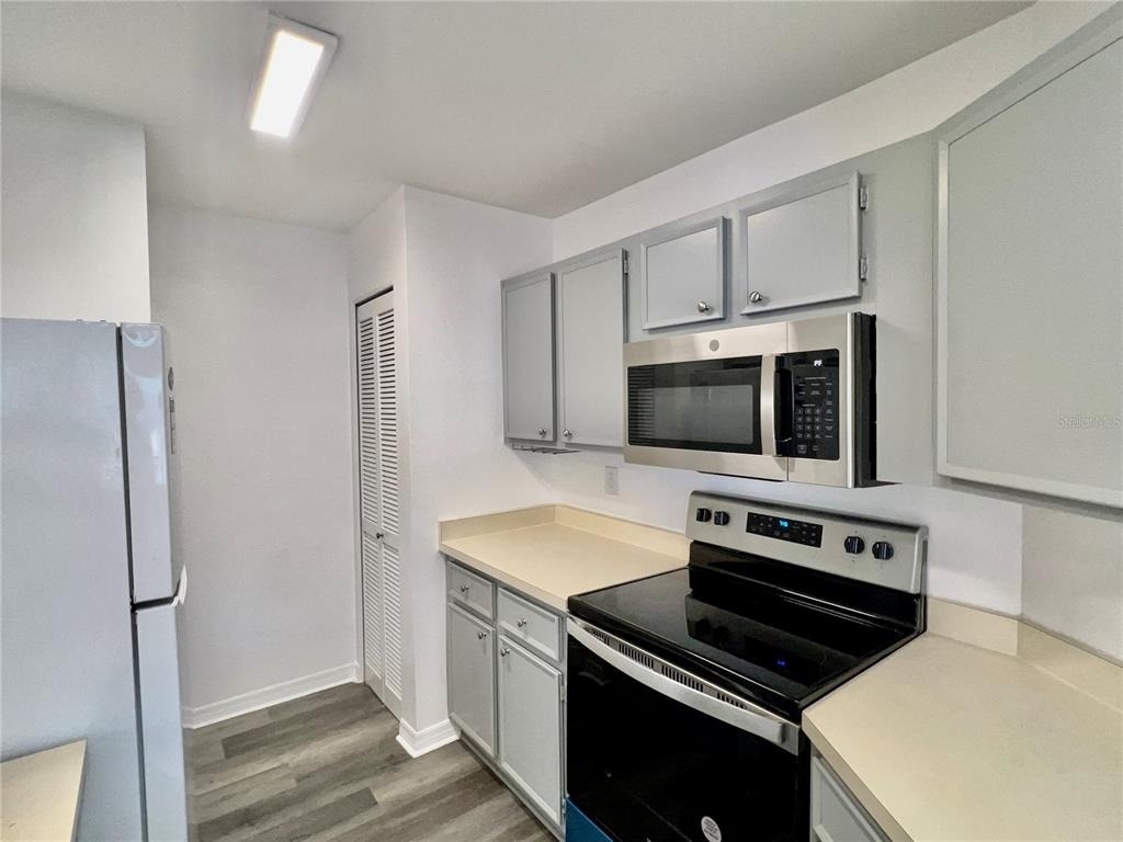 4025 Angel Oak Court - Photo 12