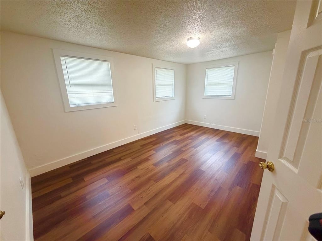 1502 W Grace Street - Photo 12