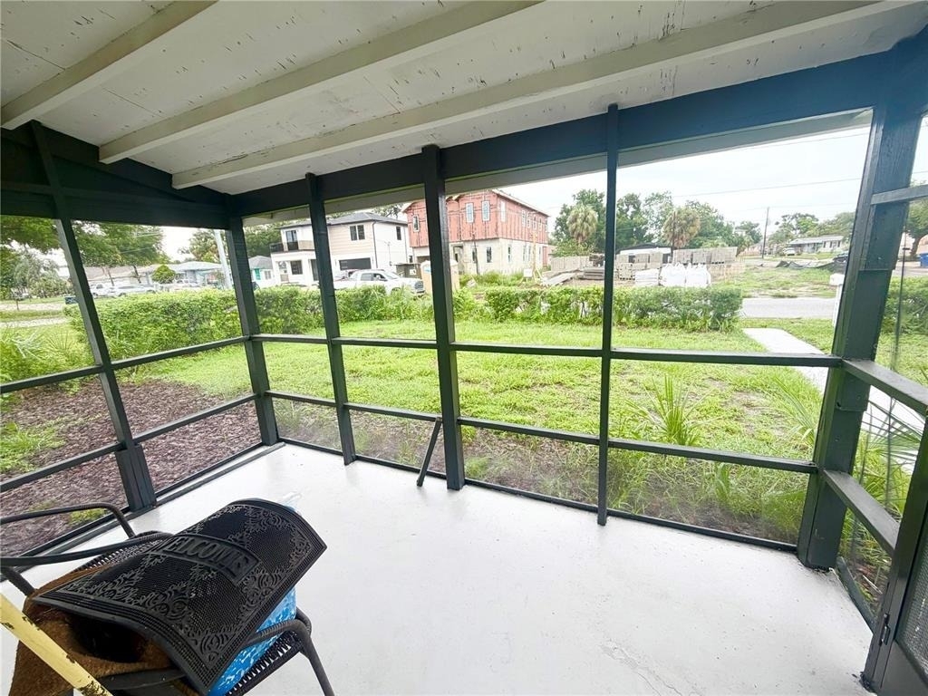 1502 W Grace Street - Photo 3