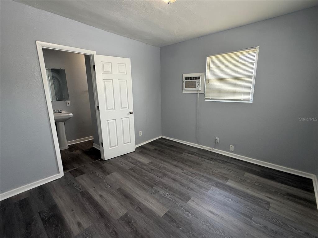 1748 2nd Street Ne - Photo 4